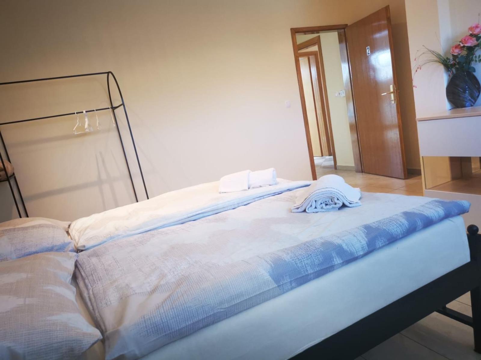 Ulica Ante Starcevica 113 Appartement Okucani Buitenkant foto